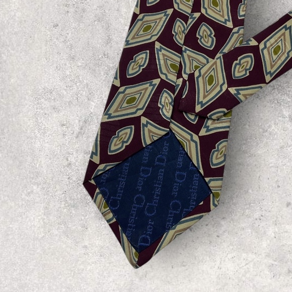 CHRISTIAN DIOR Burgundy/Beige Geometric Art Silk LUXURY Tie ITALY - Picture 4 of 5